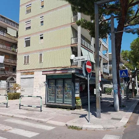 La Casa Al Cancello Rotto בארי